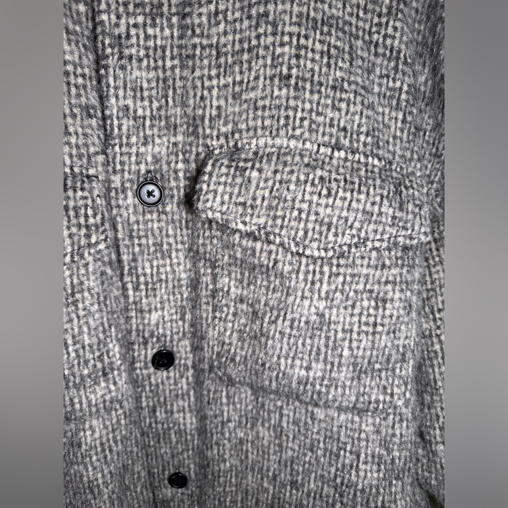 Abercrombie And Fitch - Fuzzy Sherpa-Lined Shirt … - image 4